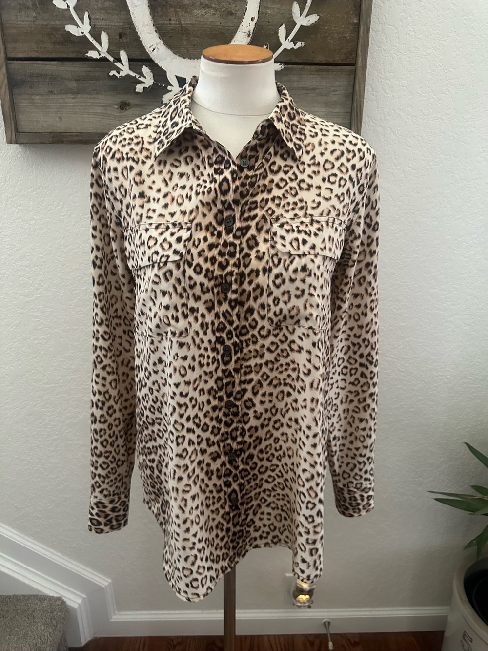 Equipment 100% silk animal print button down blouse ladies size M